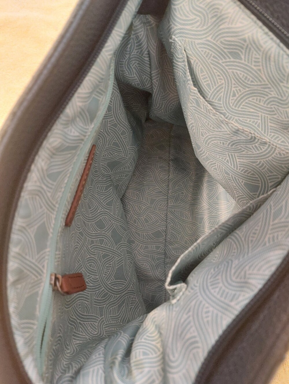 The Sak De Young Hobo Navy Blue - Picture 7 of 10